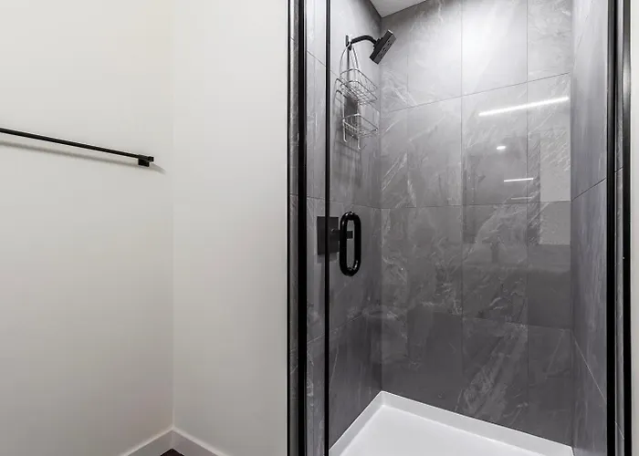Apartamento River North 1br W Yoga Nr Riverwalk Chi-1036 *