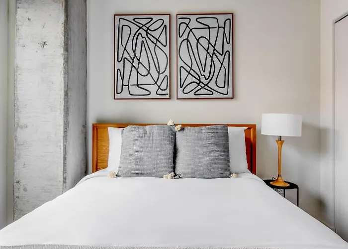 Apartamento River North 1br W Yoga Nr Riverwalk Chi-1036 Chicago