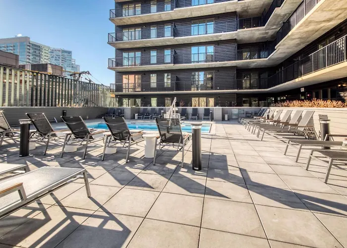 Apartamento River North 1br W Yoga Nr Riverwalk Chi-1036