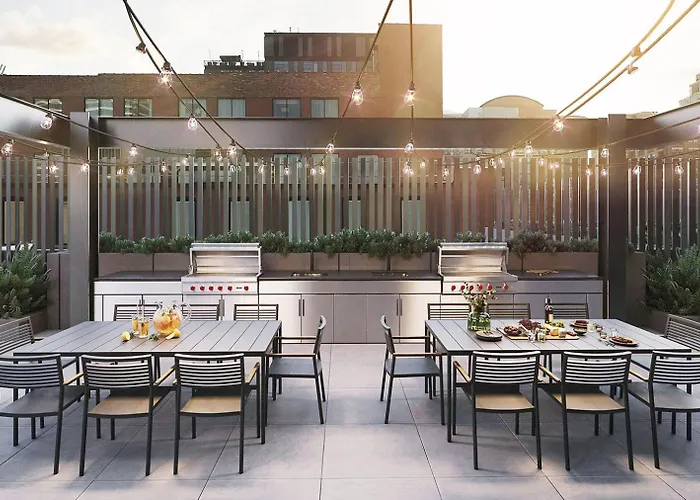 River North 1br W Yoga Nr Riverwalk Chi-1036